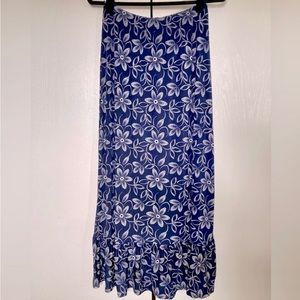 Espresso Textured Polyester
Floral Flowy Maxi Skirt Flare Navy